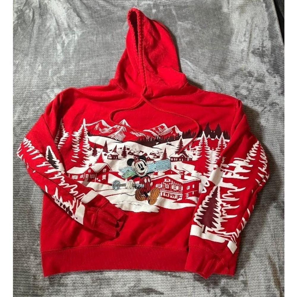 Disney Mickey Mouse Red Winter Ski Village Graphic Hoodie Sweatshirt XL Holiday